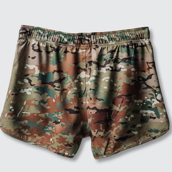 Women's Multicam Training Shorts 3" + Standard Liner - Picture 3 of 5